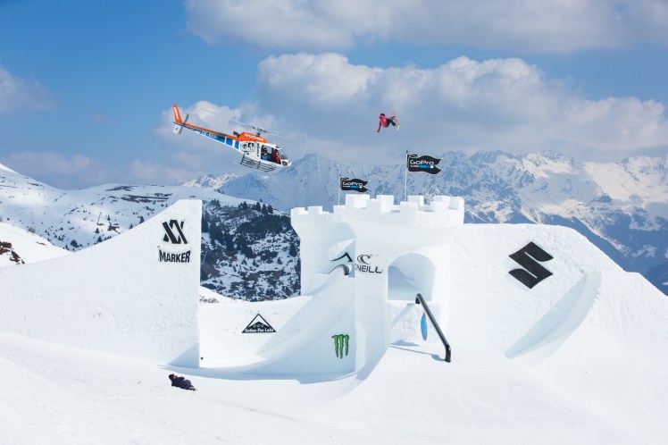 Klaudia-Medlova-double-bs-rodeo900-Nine-queens_Vanessa-andrieux-0357