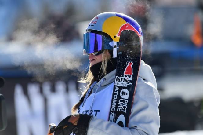 tess ledeux x games ados ski.jpg