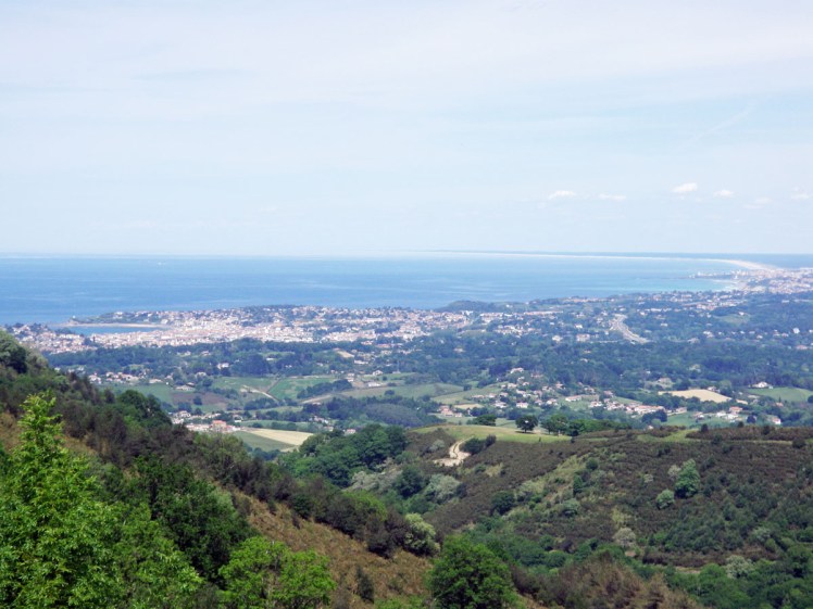Vue-baie-et-pays-basque.jpg