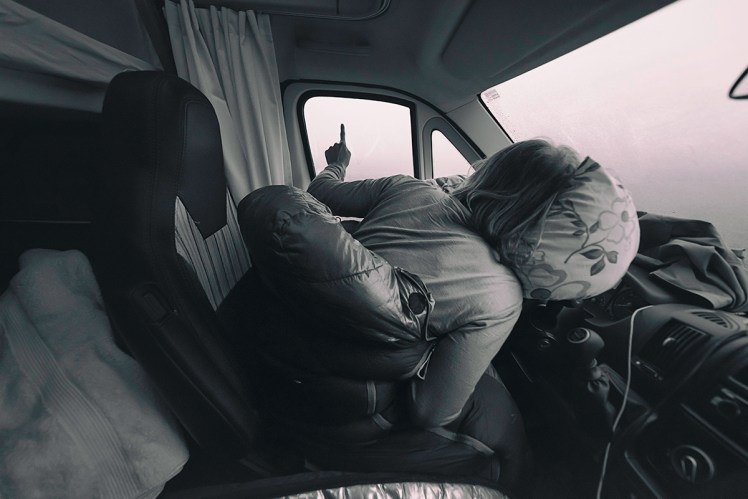 34islande sur snowboard féminin